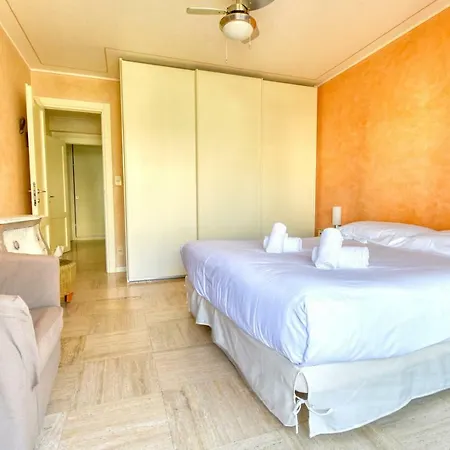 Sea View Flat, Beach Access By Guestready 아파트 칸느