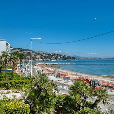 Sea View Flat, Beach Access By Guestready Cannes